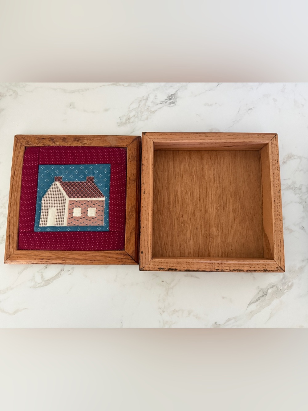 Vintage Oak Quilted Keepsake Box